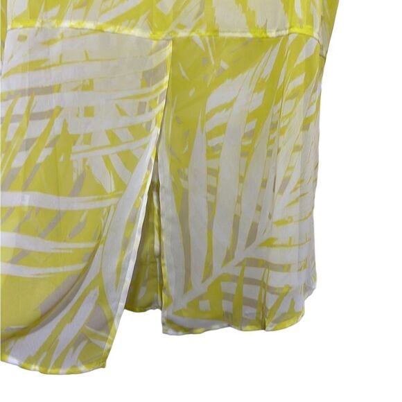 Lane Bryant blouse top leaves sheer yellow green sleeveless 18 NWT - Picture 3 of 5